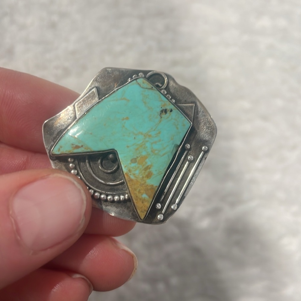 Vintage Native American Turquoise Earrings - Picture 5 of 12